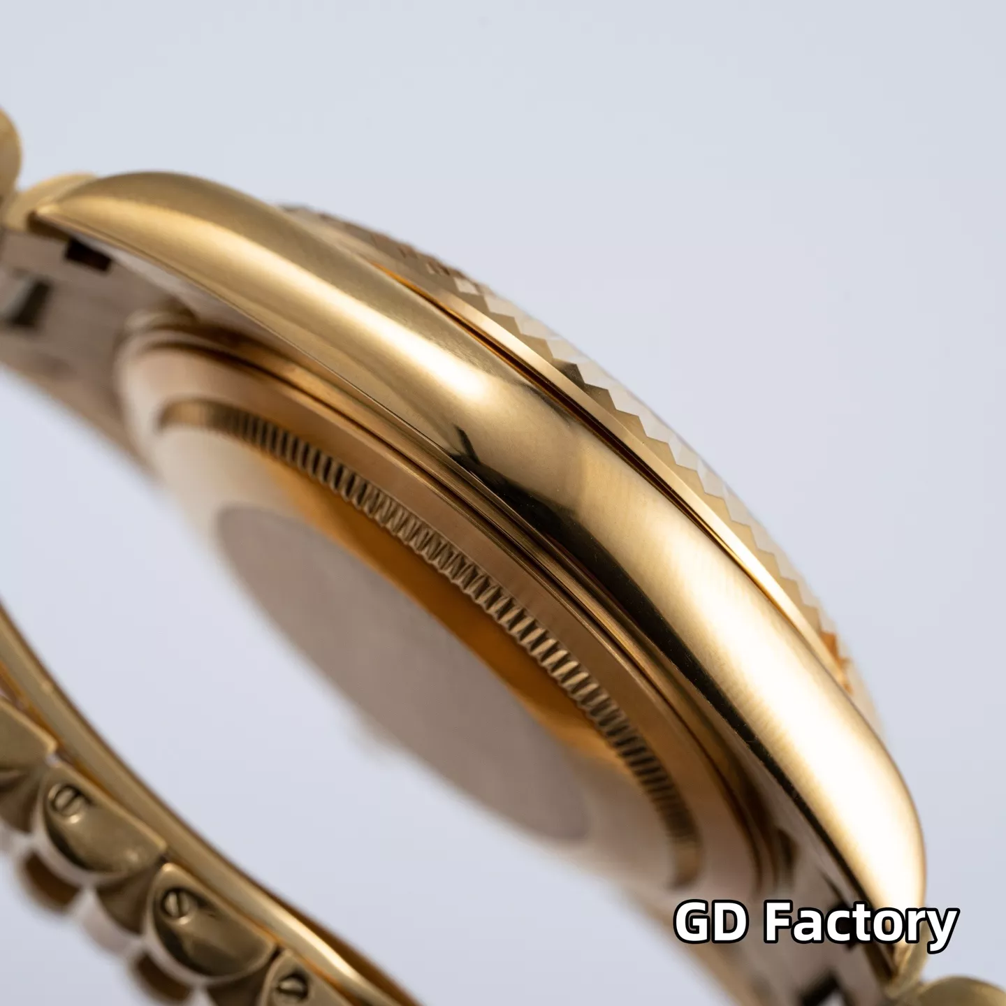 루이비통 40mm 데이데이트 사파이어 크리스탈 메탈 시계 상세 이미지 17