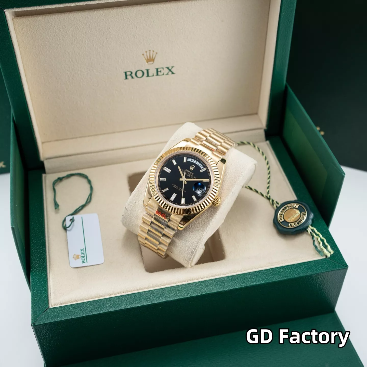 루이비통 40mm 데이데이트 사파이어 크리스탈 메탈 시계 상세 이미지 2