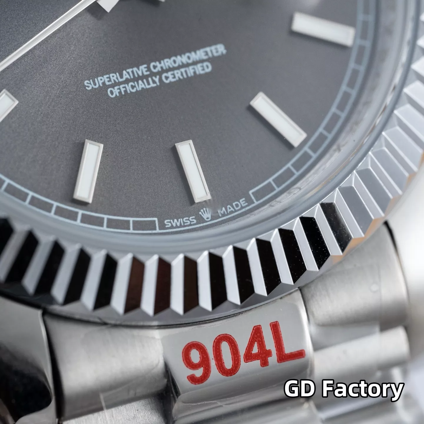 루이비통 40mm 데이데이트 사파이어 크리스탈 메탈 시계 상세 이미지 13