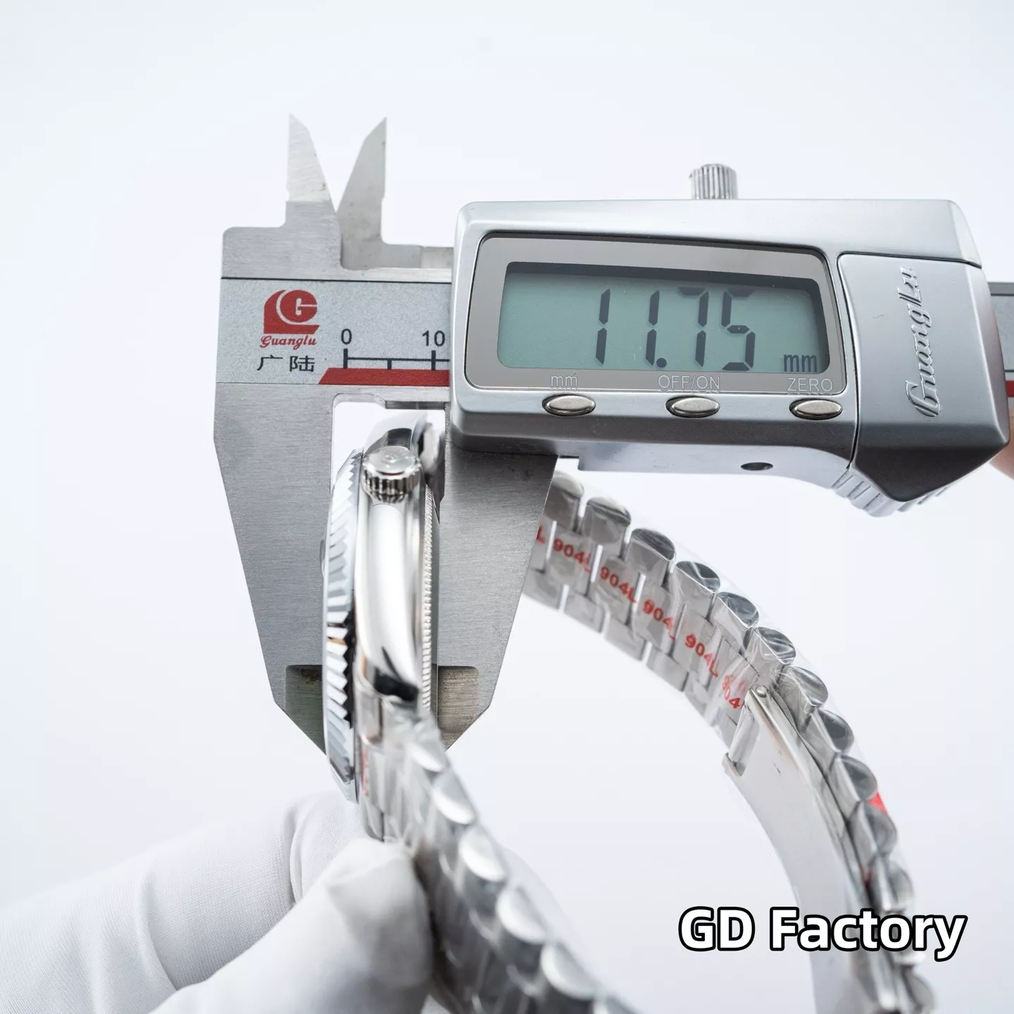 루이비통 40mm 데이데이트 사파이어 크리스탈 메탈 시계 상세 이미지 14