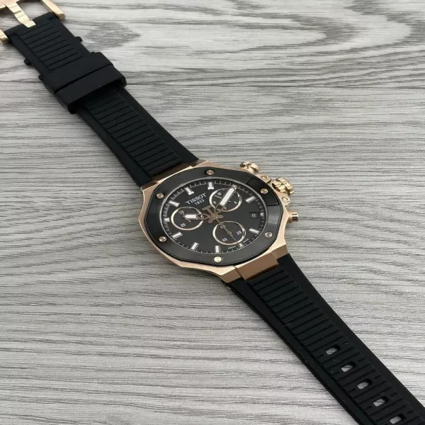 티쏘 모토GP 크로노그래프 38mm 실리콘 스트랩 손목시계