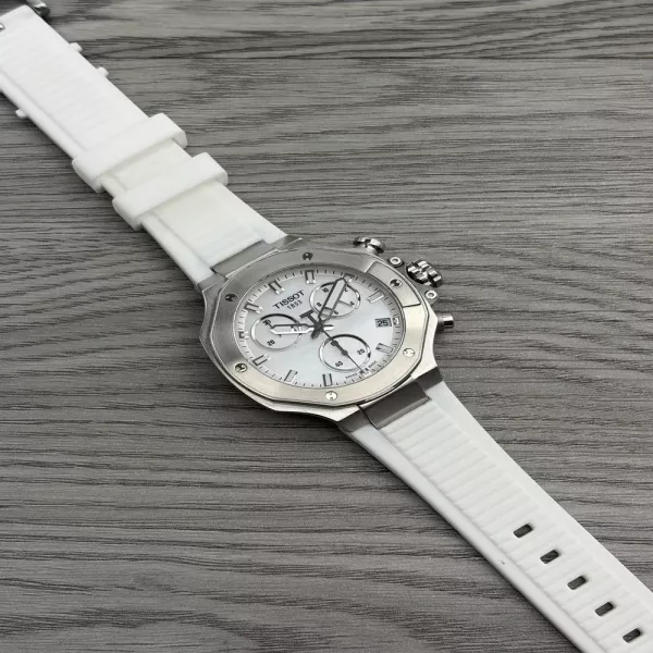 티쏘 모토GP 크로노그래프 38mm 실리콘 스트랩 손목시계