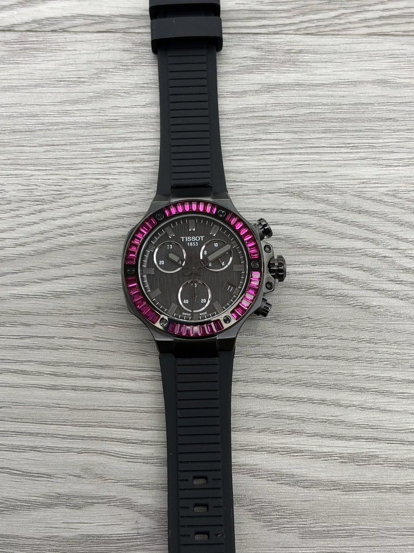 티쏘 모토GP 38mm 실리콘 스트랩 크로노그래프 손목시계 상세 이미지 2