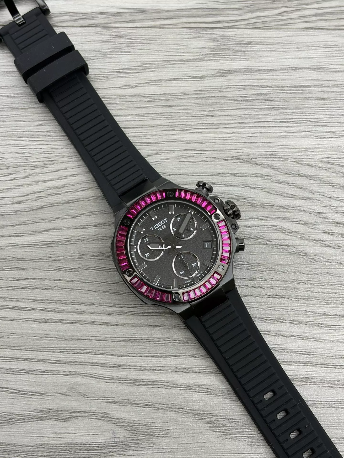 티쏘 모토GP 38mm 실리콘 스트랩 크로노그래프 손목시계 상세 이미지 1
