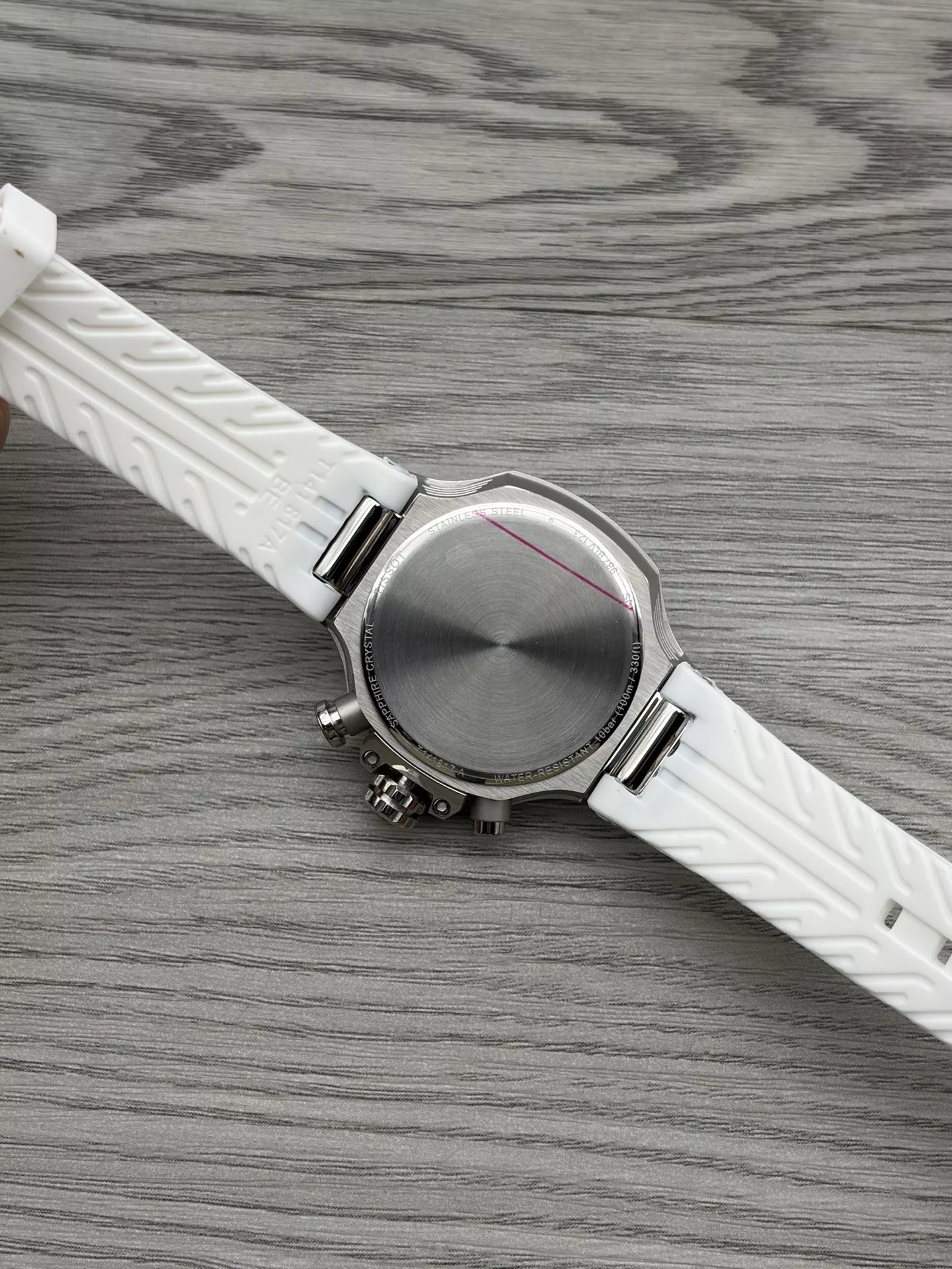 티쏘 모토GP 38mm 실리콘 스트랩 멀티기능 쿼츠 손목시계 상세 이미지 6