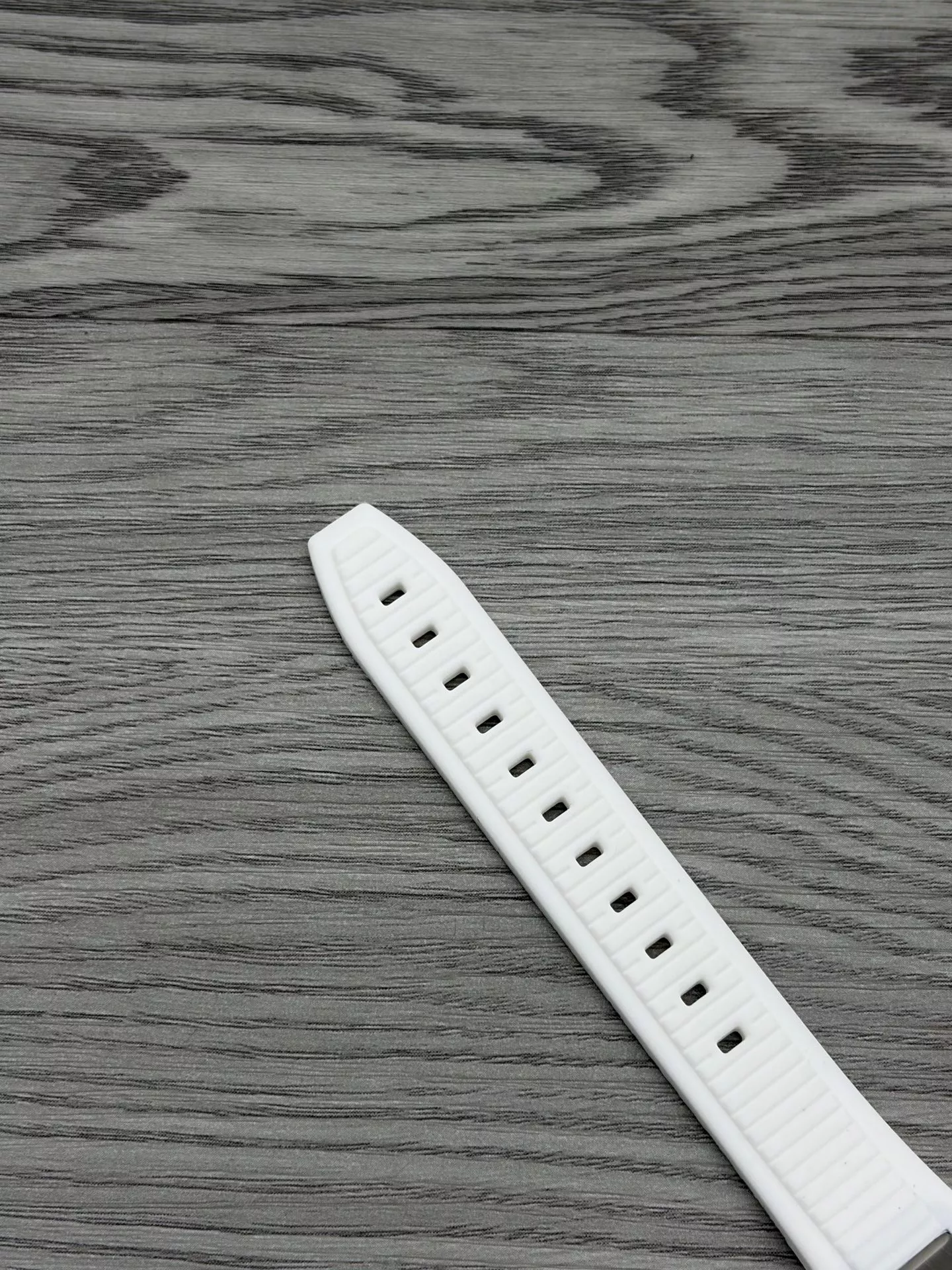 티쏘 모토GP 38mm 실리콘 스트랩 크로노그래프 손목시계 상세 이미지 5