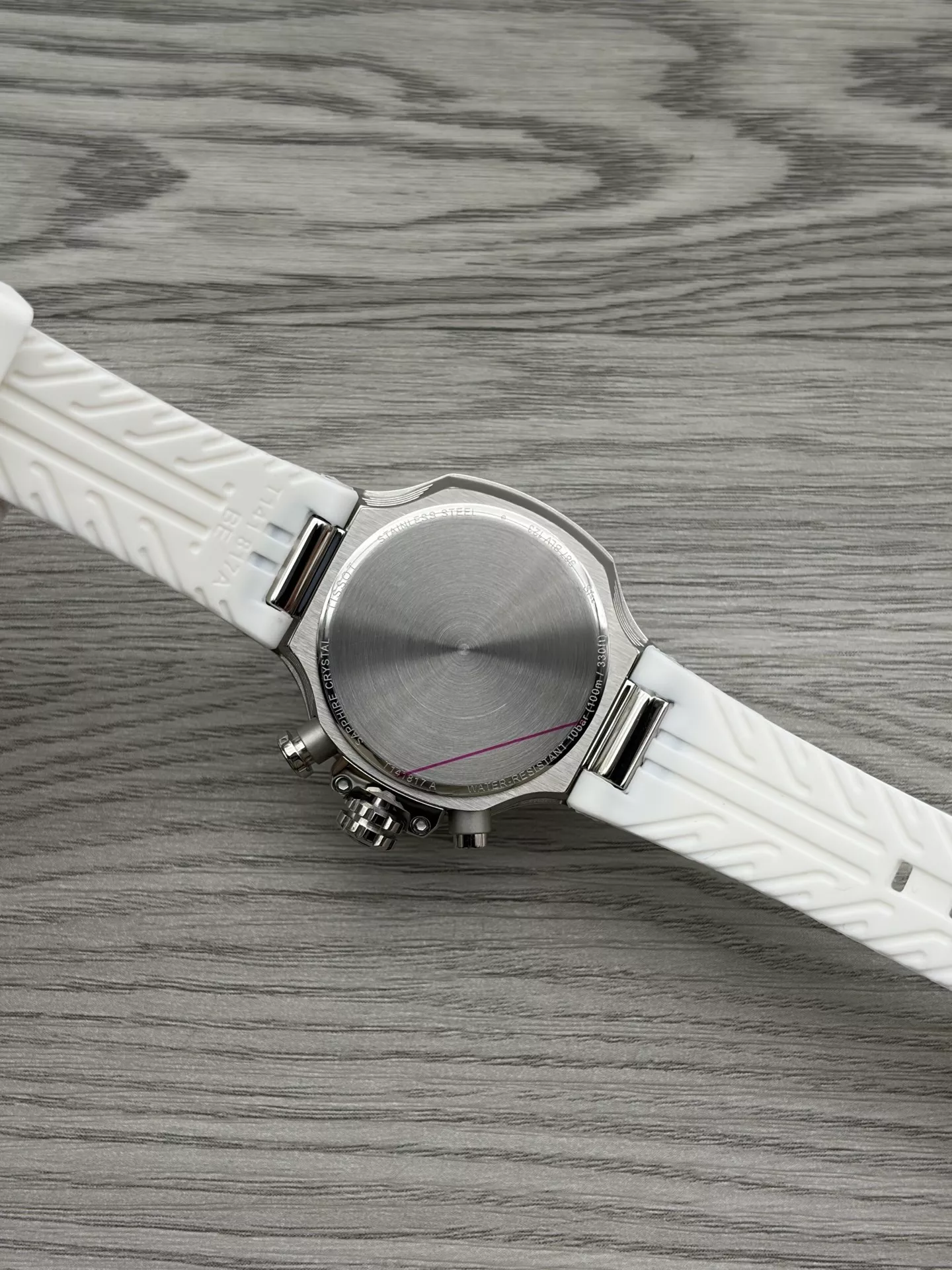 티쏘 모토GP 38mm 실리콘 스트랩 크로노그래프 손목시계 상세 이미지 6