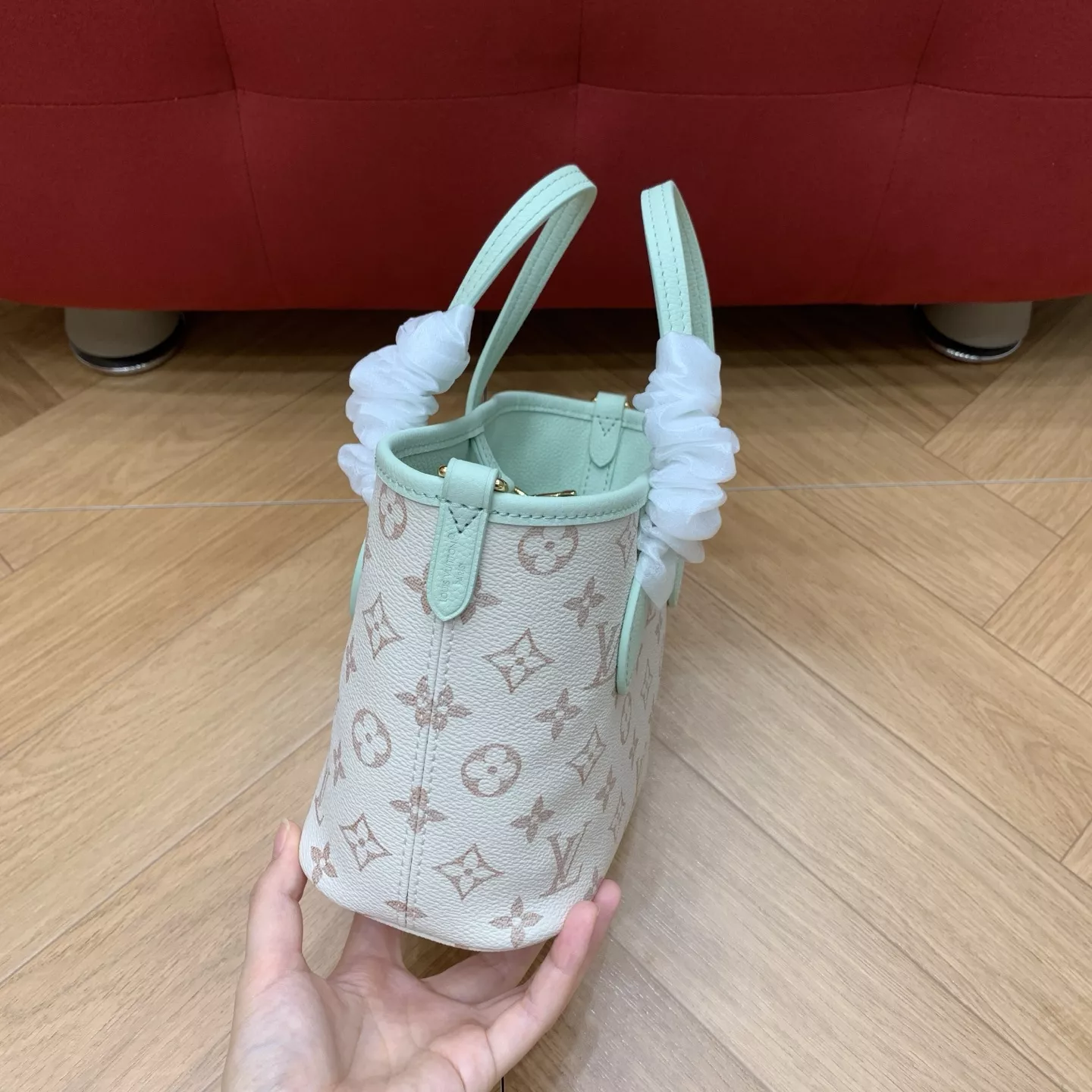 루이비통 BB 리버서블 쇼핑백 캔버스 토트백 상세 이미지 25