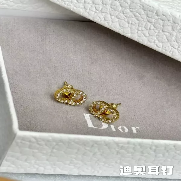 디올 리본 모티브 골드톤 스터드 귀걸이