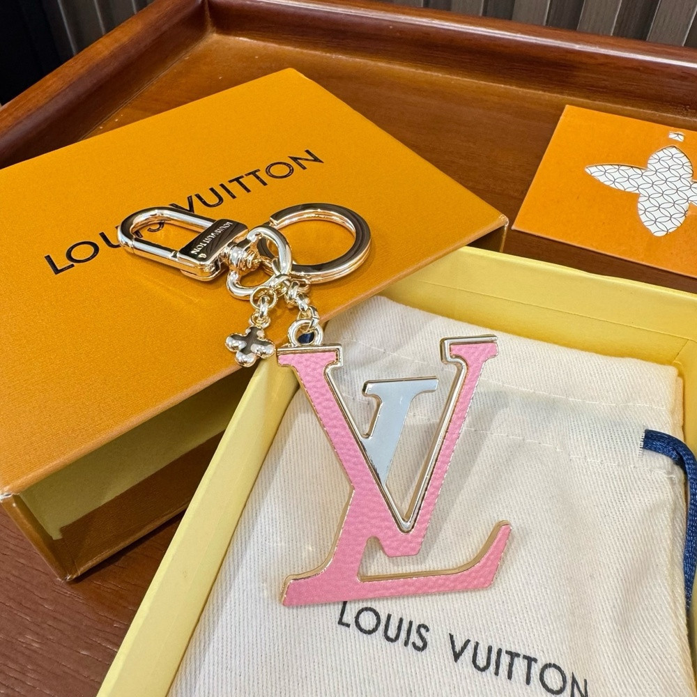 루이비통 LV 아이코닉 슈퍼플랫 플라워 황동 키링