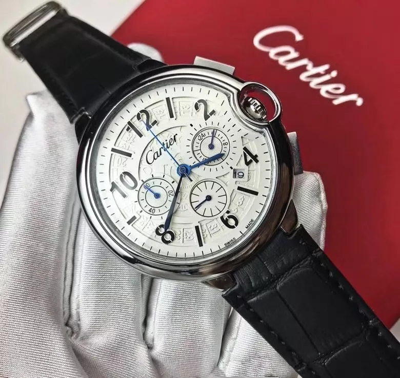 까르띠에 블루 벌룬 42mm 식스핸즈 가죽 손목시계 상세 이미지 2
