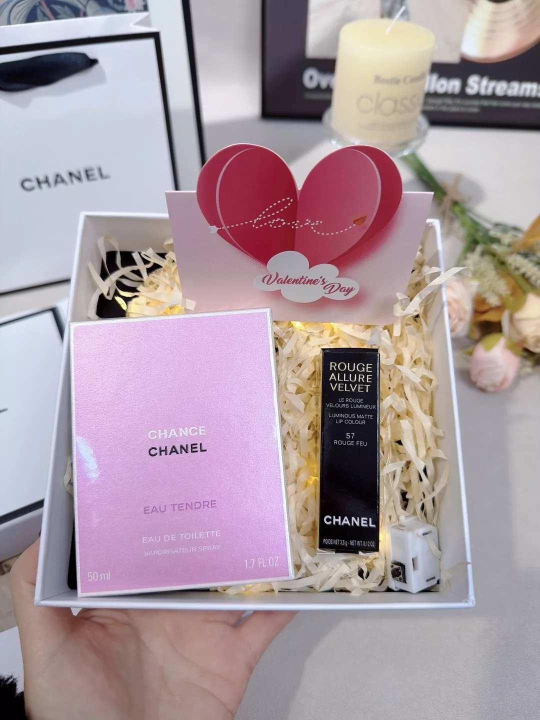 샤넬 핑크 찬스 50ml 립스틱 57호 기프트 세트 상세 이미지 2