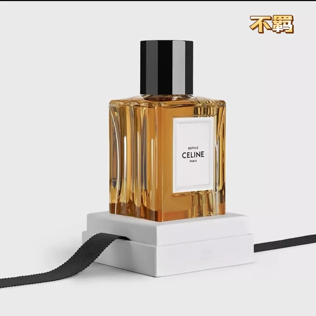 셀린느 트리옹프 보틀 우디 레더 EDP 향수 상세 이미지 3