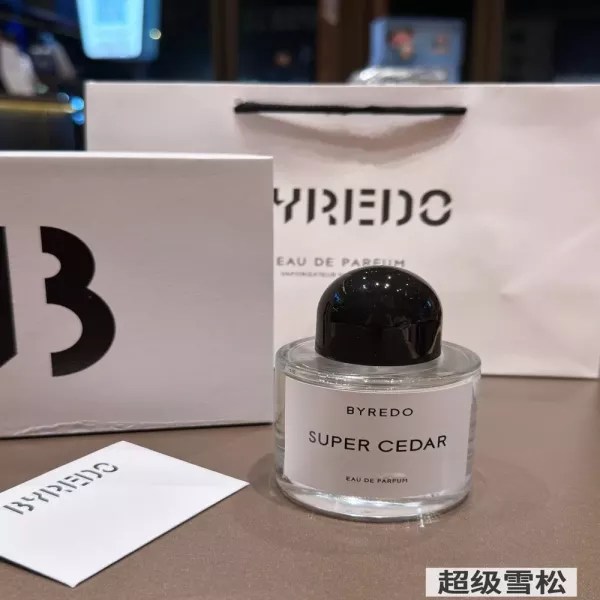 바이레도 슈퍼 시더 우디 플로럴 오 드 퍼퓸