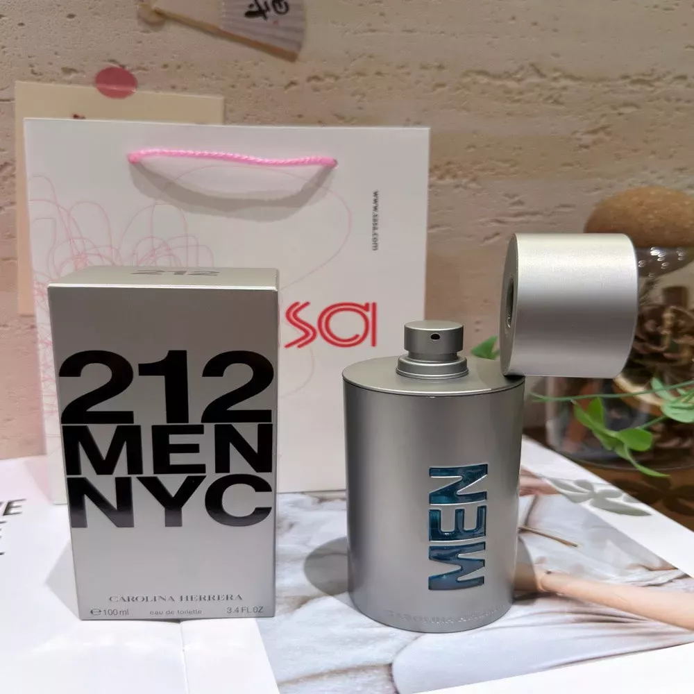 캐롤리나헤레라 212 맨 NYC 우디 플로럴 EDT 향수