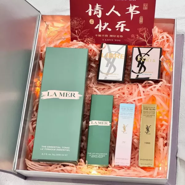 입생로랑 퍼플 북 케이스 립앤퍼퓸 기프트 메이크업 세트