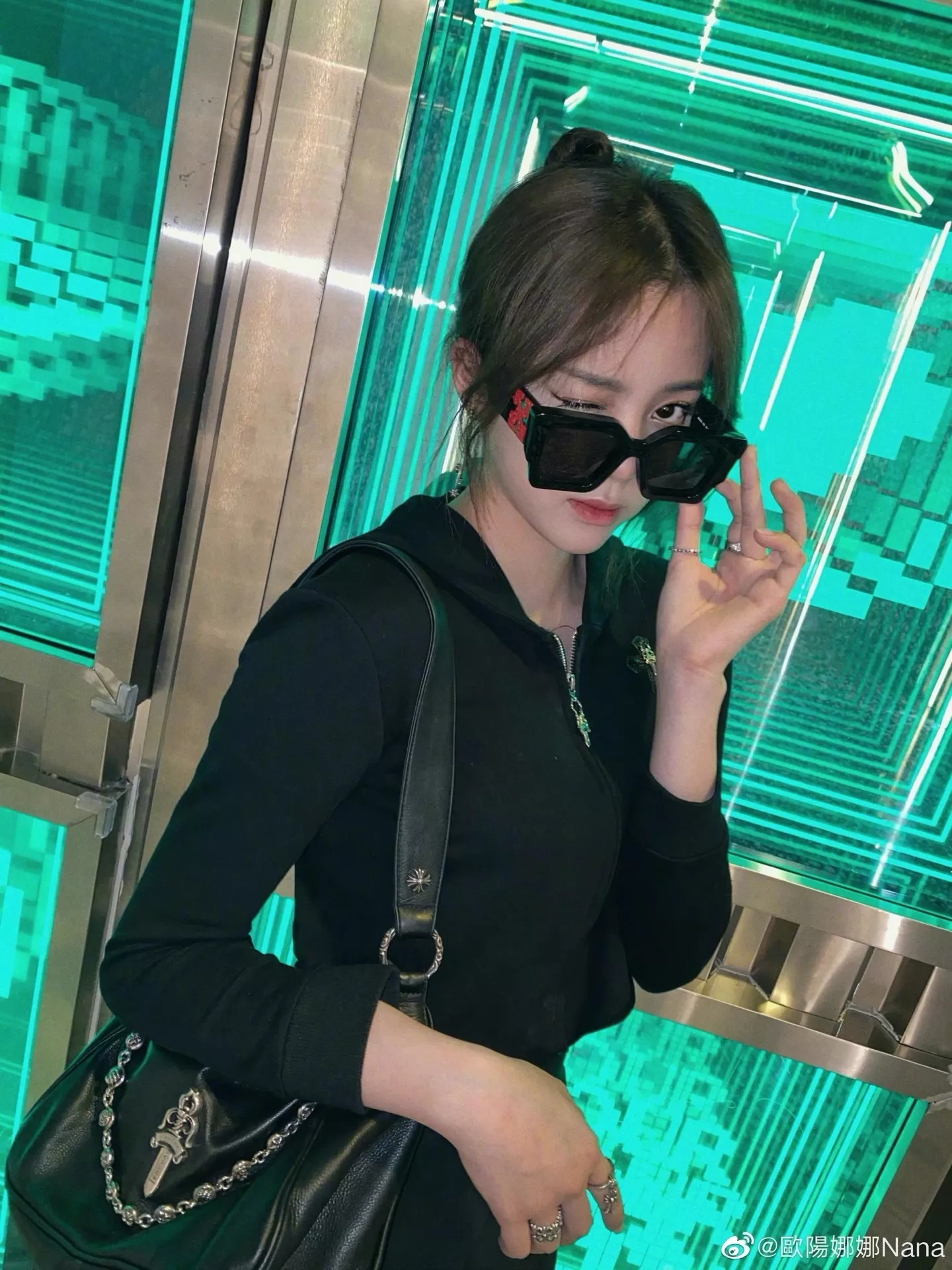 크롬하츠 치킨너겟 블랙 송아지가죽 바게트백 상세 이미지 24