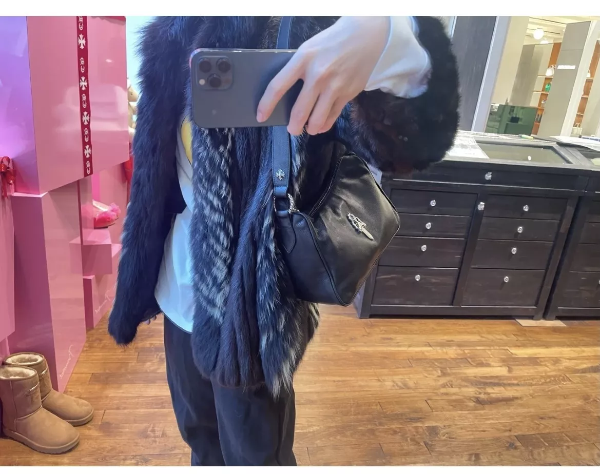 크롬하츠 치킨너겟 블랙 송아지가죽 바게트백 상세 이미지 25