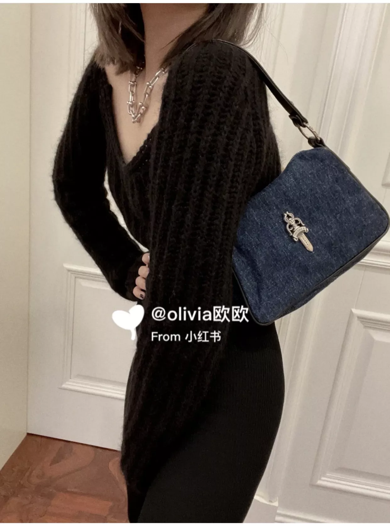 크롬하츠 데님 배색 레더 트림 치킨너겟 바게트백 상세 이미지 27
