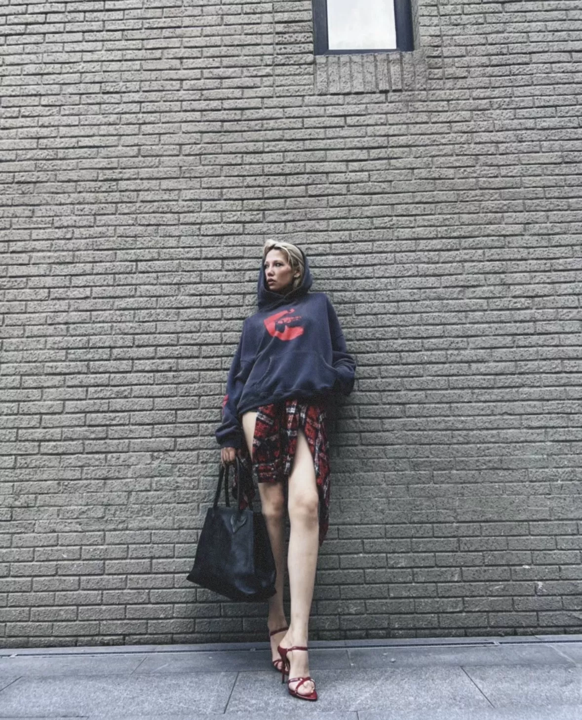 크롬하츠 십자가 엠보싱 하드카우하이드 쇼퍼백 상세 이미지 30
