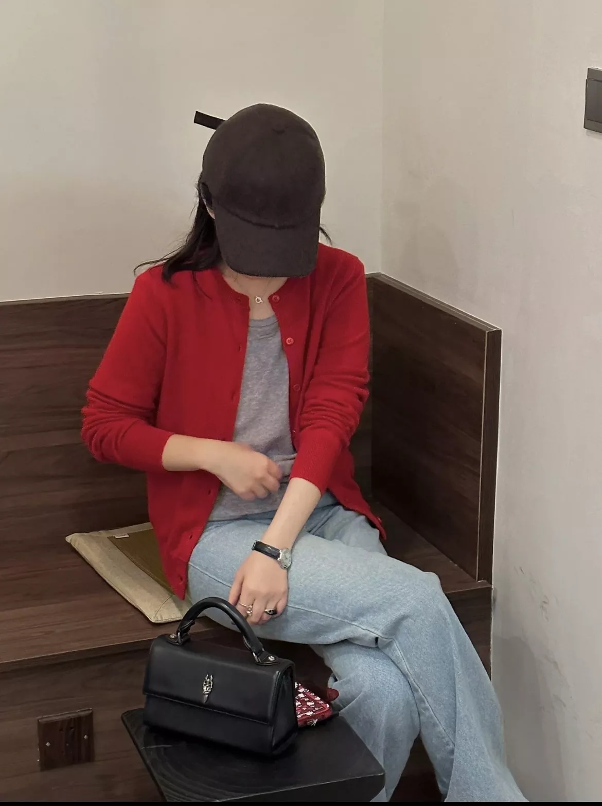크롬하츠 벨라 콜라보 하트 소드 블랙 레더 바게트백 상세 이미지 21