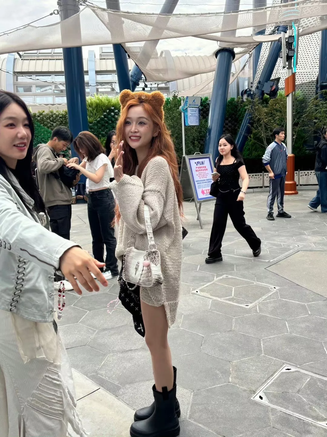 크롬하츠 크로 스몰 치킨너겟 악어무늬 바게트백 상세 이미지 14