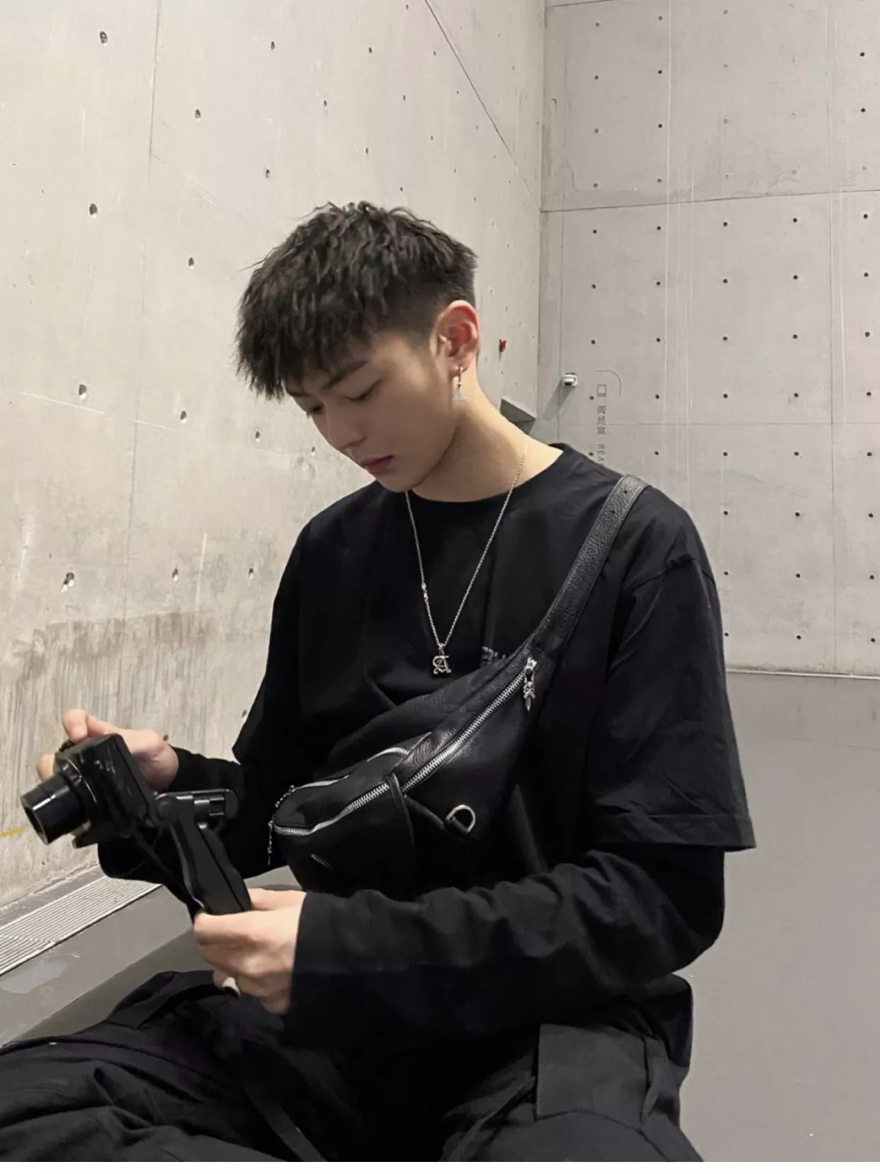 크롬하츠 스내트 팩 그레인 카프스킨 웨이스트백 상세 이미지 25