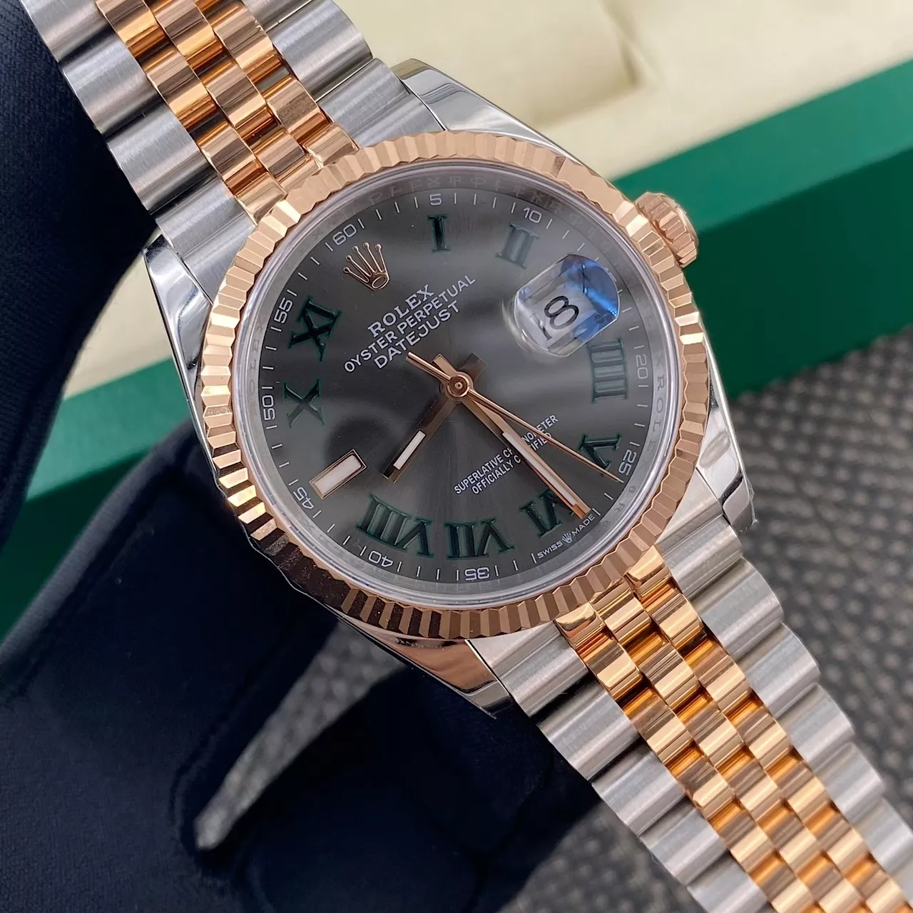 롤렉스 로즈골드 로마 다이얼 36mm 메탈 시계 상세 이미지 4