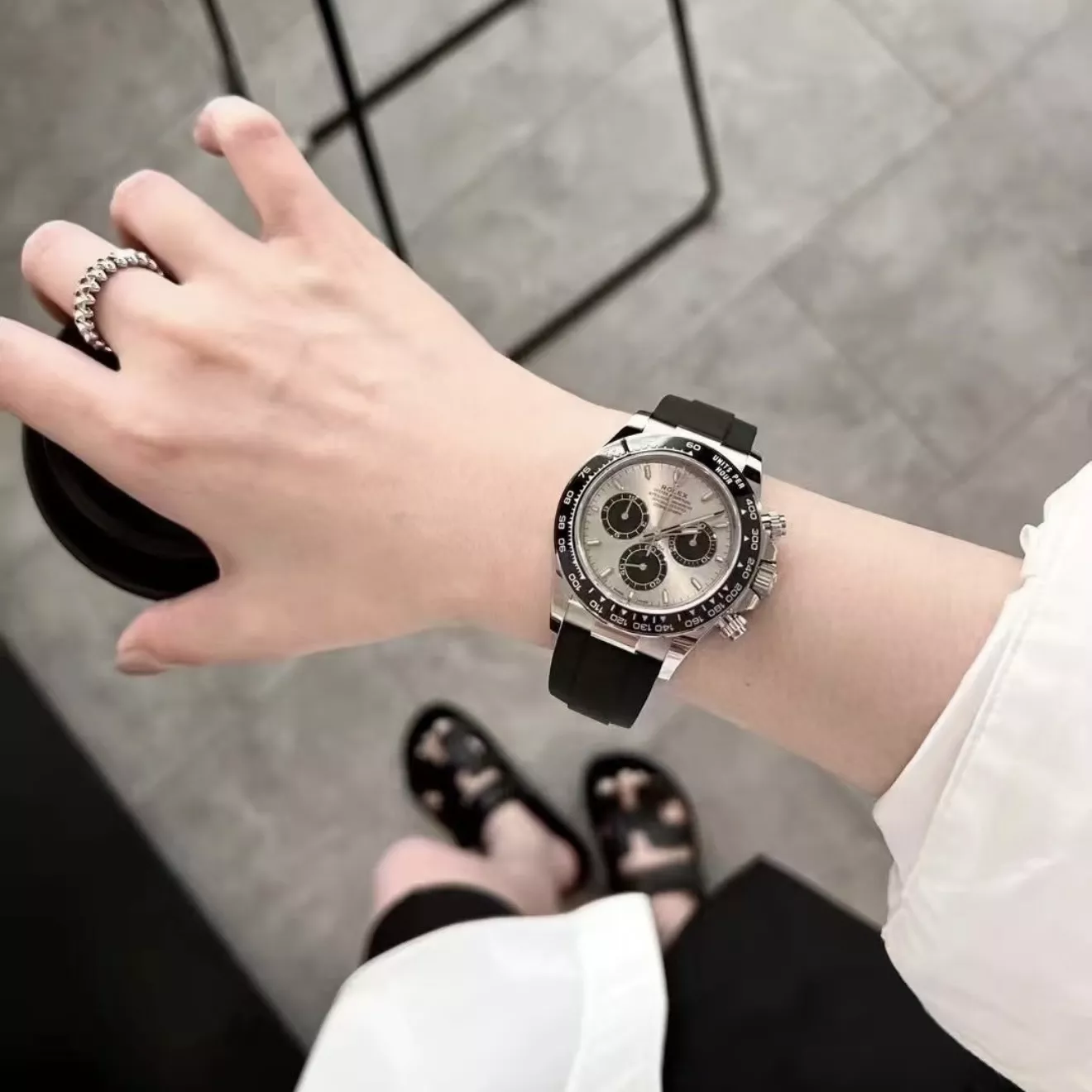 롤렉스 데이토나 40mm 블랙 세라믹 베젤 러버 크로노그래프 시계 상세 이미지 20