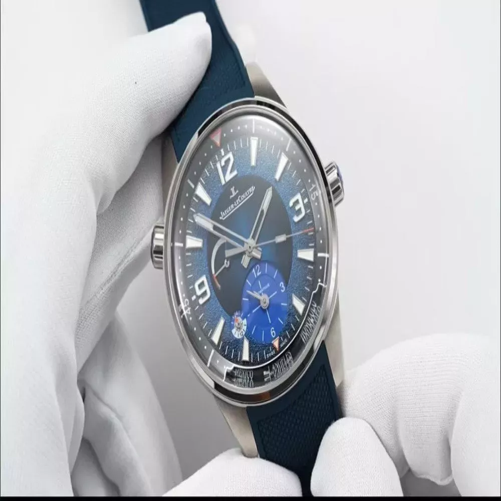 예거르쿨트르 북극성 지오그래픽 월드타임 42mm 러버 스트랩 시계