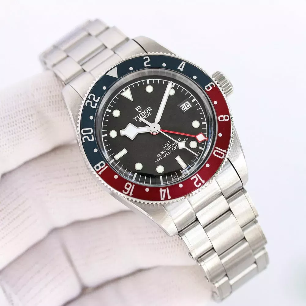 튜더 블랙 베이 GMT 41mm 콜라 베젤 메탈 시계