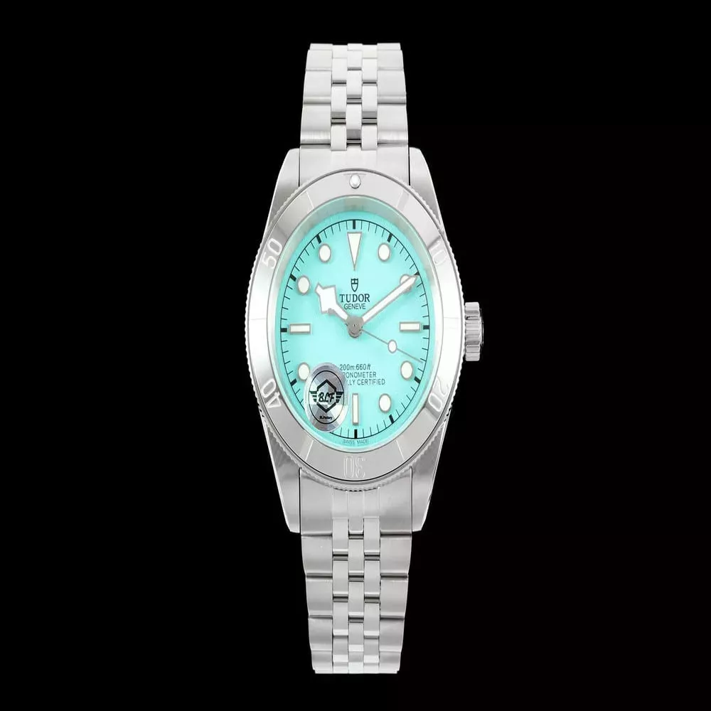 튜더 블랙 베이 41mm 블랙 다이얼 메탈 시계