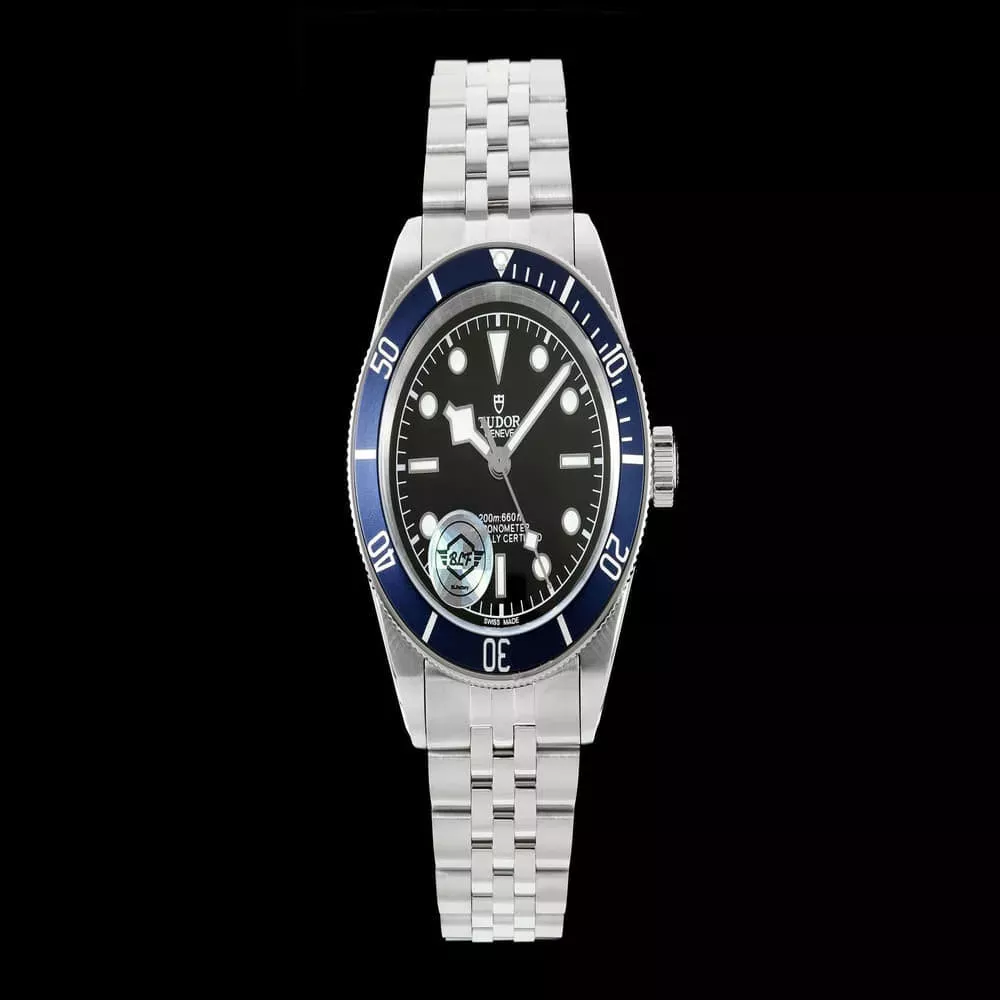 튜더 블랙 베이 41mm 블랙 다이얼 메탈 손목시계