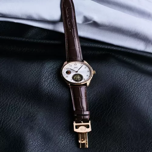 IWC샤프하우젠 42mm 투르비용 브라운 가죽 스트랩 손목시계
