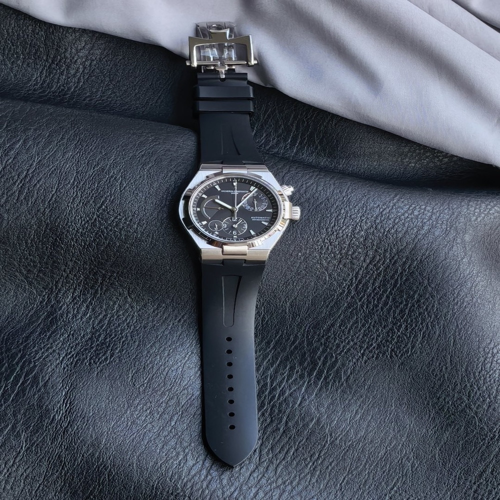 바쉐론콘스탄틴 오버시즈 47450 멀티기능 42mm 자동 기계식 시계