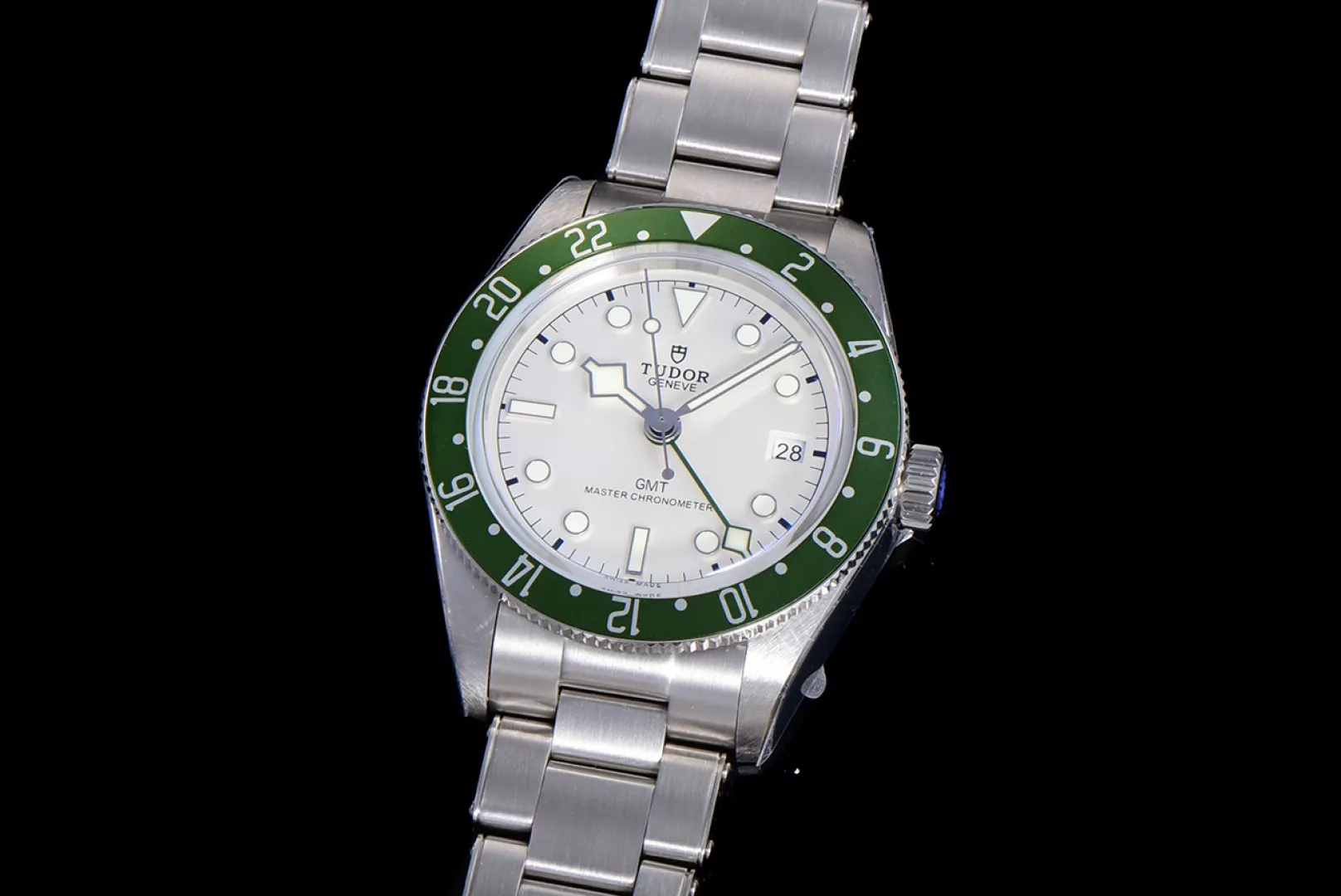 튜더 블랙 베이 1958 GMT 39mm 스테인리스 시계 상세 이미지 3