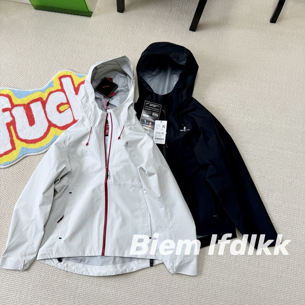 비음러펀 경량 삼중 기능 소재 배색 지퍼 후드 재킷