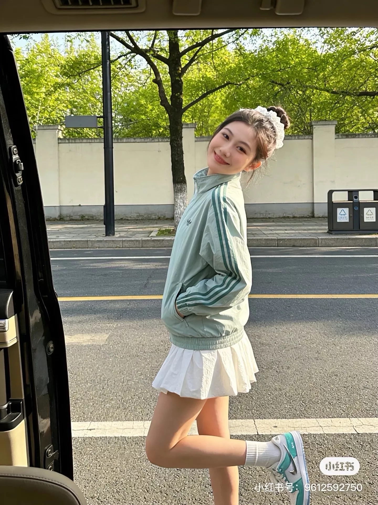 아디다스 삼선 자수 로고 스탠드넥 윈드브레이커 재킷 상세 이미지 39