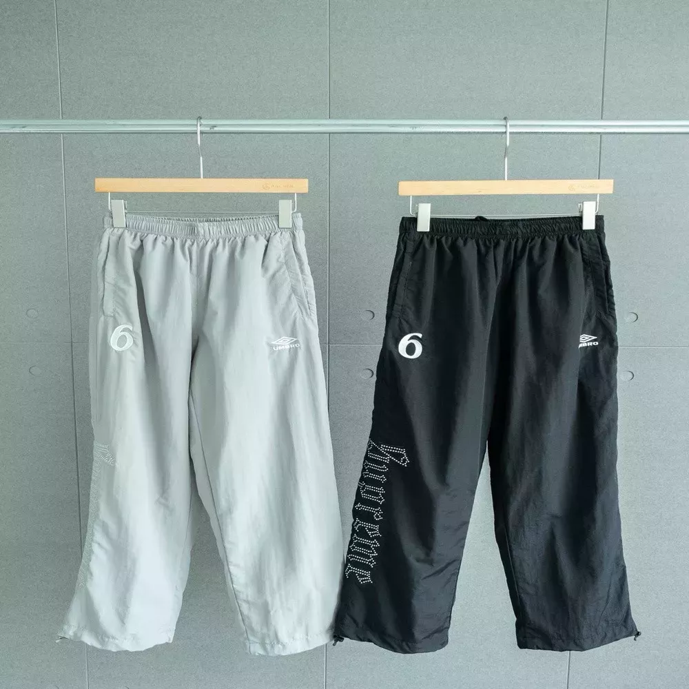 슈프림 라인스톤 자수 로고 나일론 트랙 팬츠