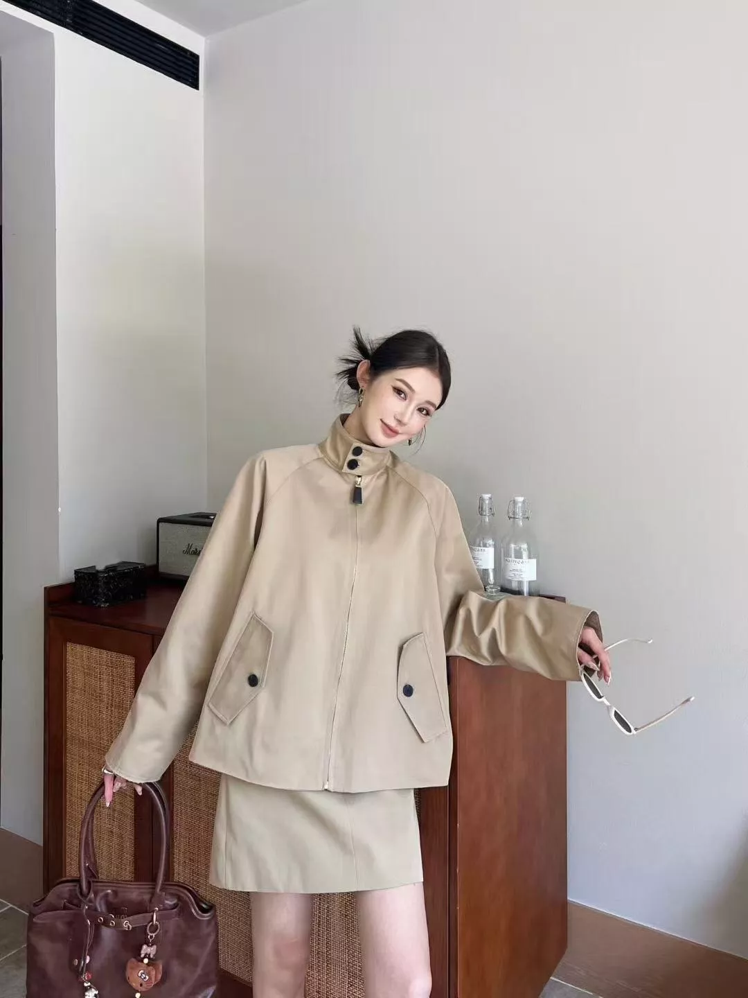 프라다 체크 안감 벨트 포인트 집업 재킷 투피스 상세 이미지 16