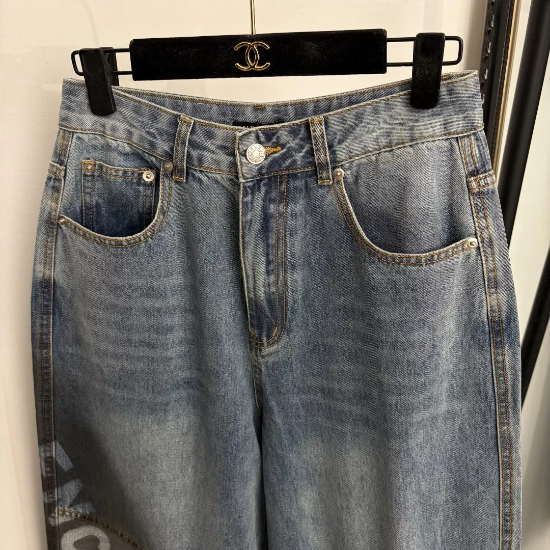 발렌시아가 워싱 로고 프린트 와이드 데님 팬츠 상세 이미지 2