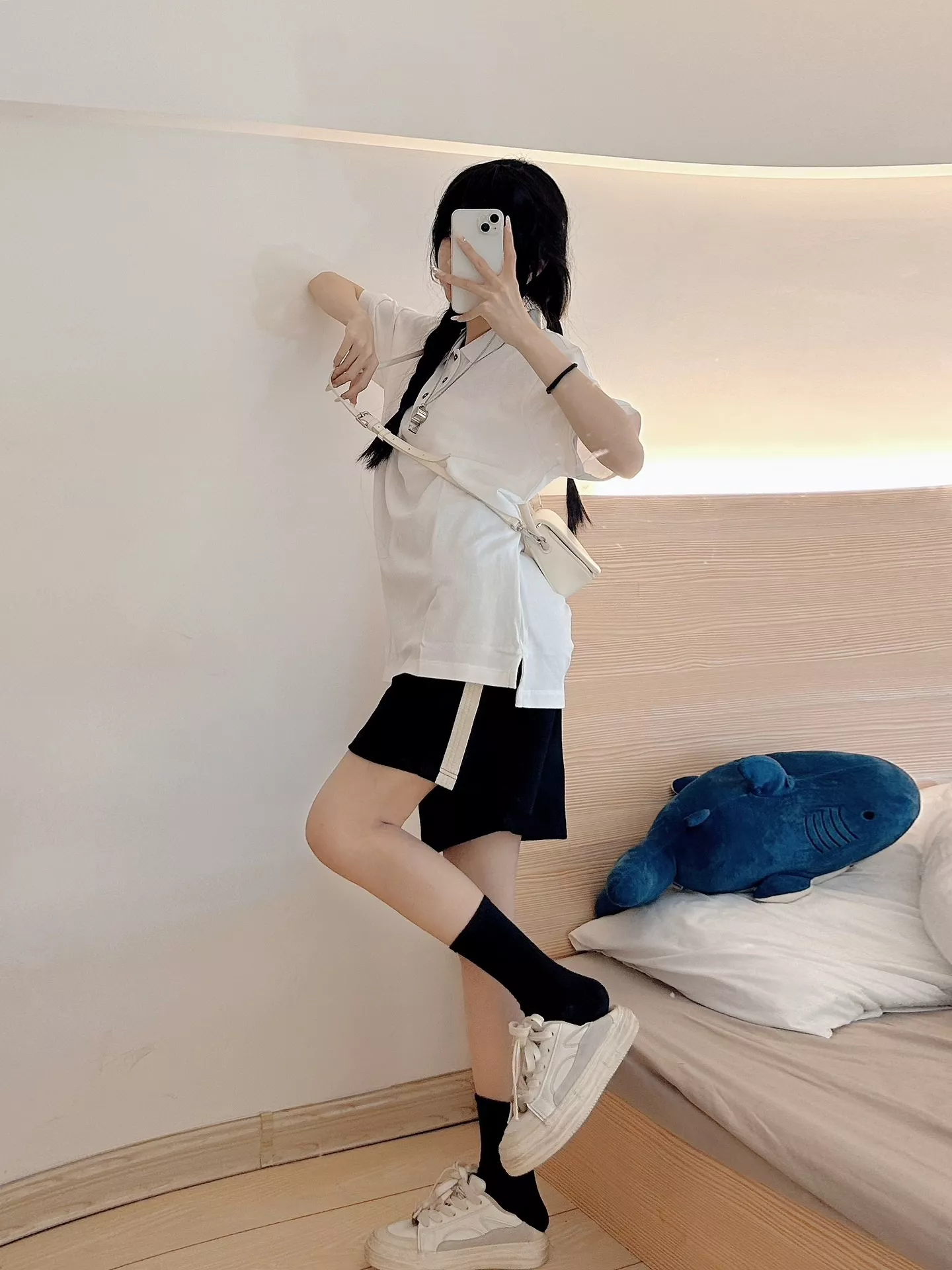 디올 자수 클라우드 레터링 반소매 폴로 셔츠 상세 이미지 13