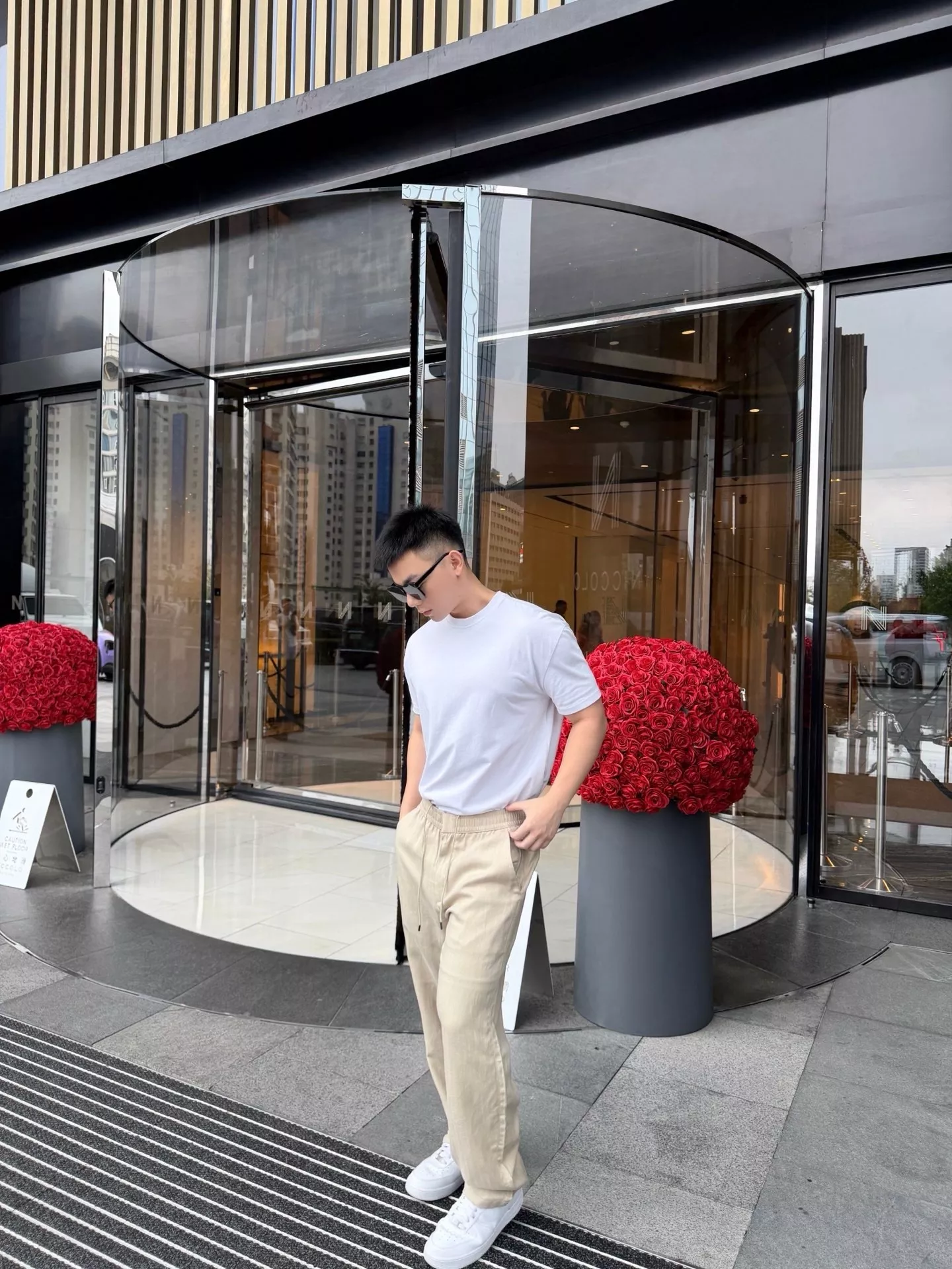 브루넬로쿠치넬리 드로스트링 헤링본 린넨 블렌드 롱 팬츠 상세 이미지 11