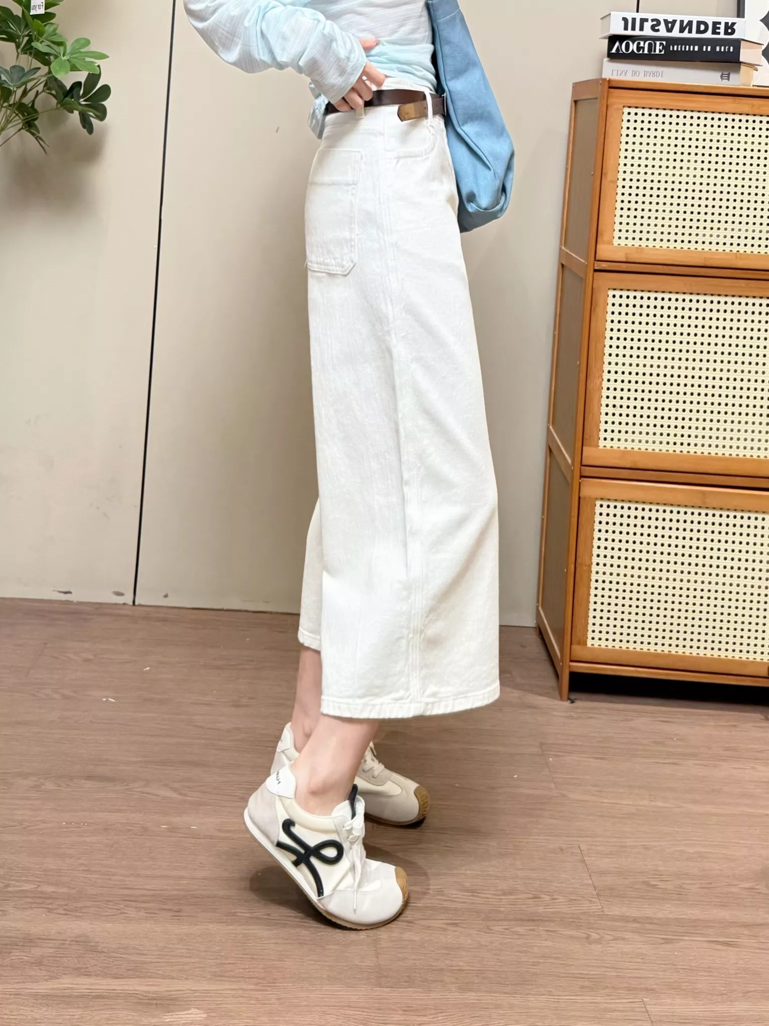 아이시클 하이웨이스트 크롭 와이드 데님 팬츠 상세 이미지 36