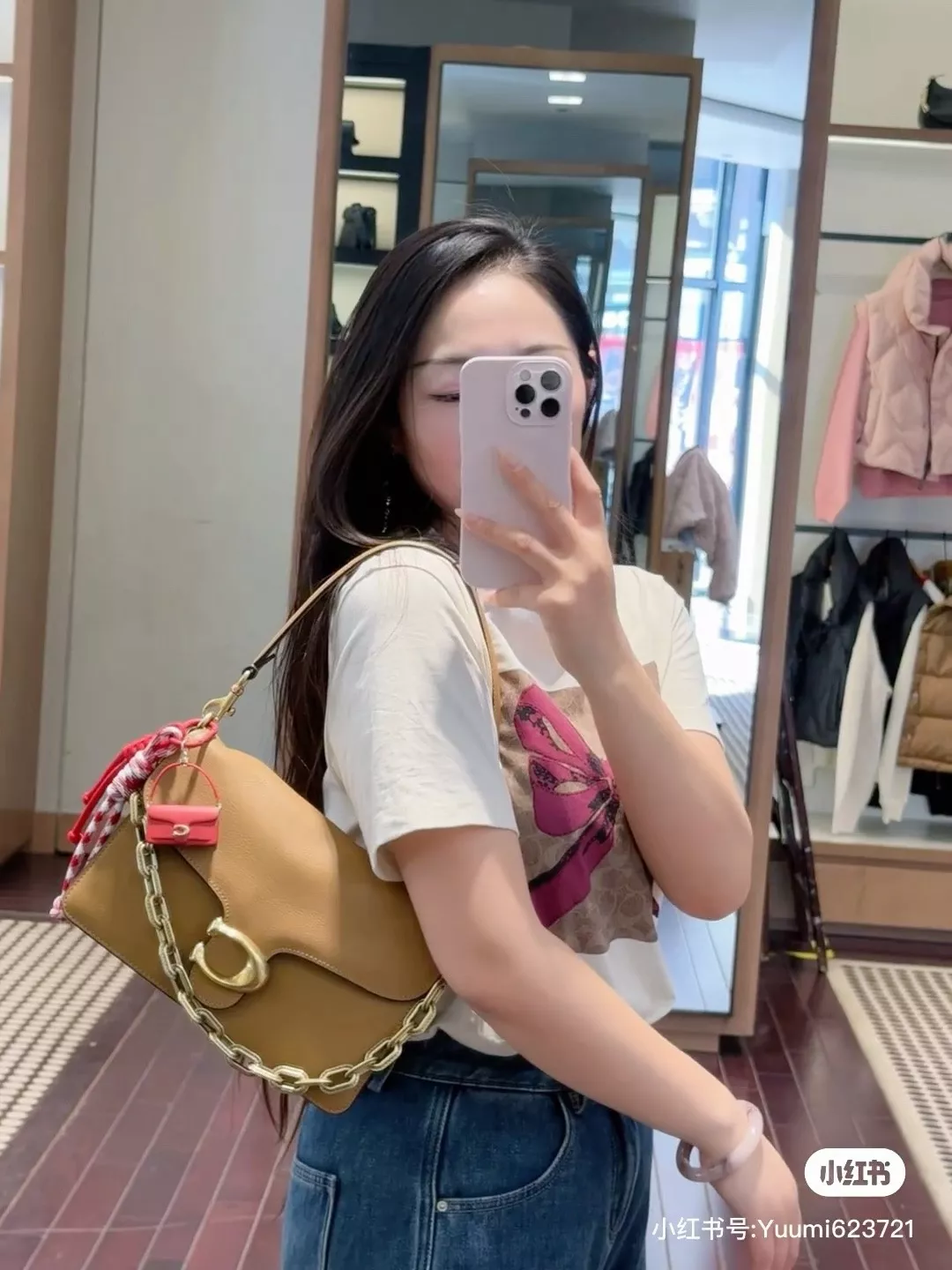 코치 그래픽 프린트 코튼 반소매 티셔츠 상세 이미지 10