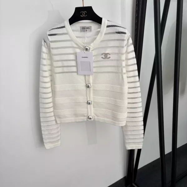샤넬 로고 브로치 버튼 시스루 스트라이프 니트 가디건