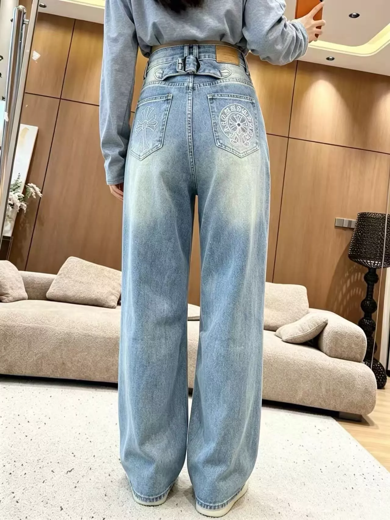 크롬하츠 워시드 크로스 자수 백포켓 데님 팬츠 상세 이미지 10
