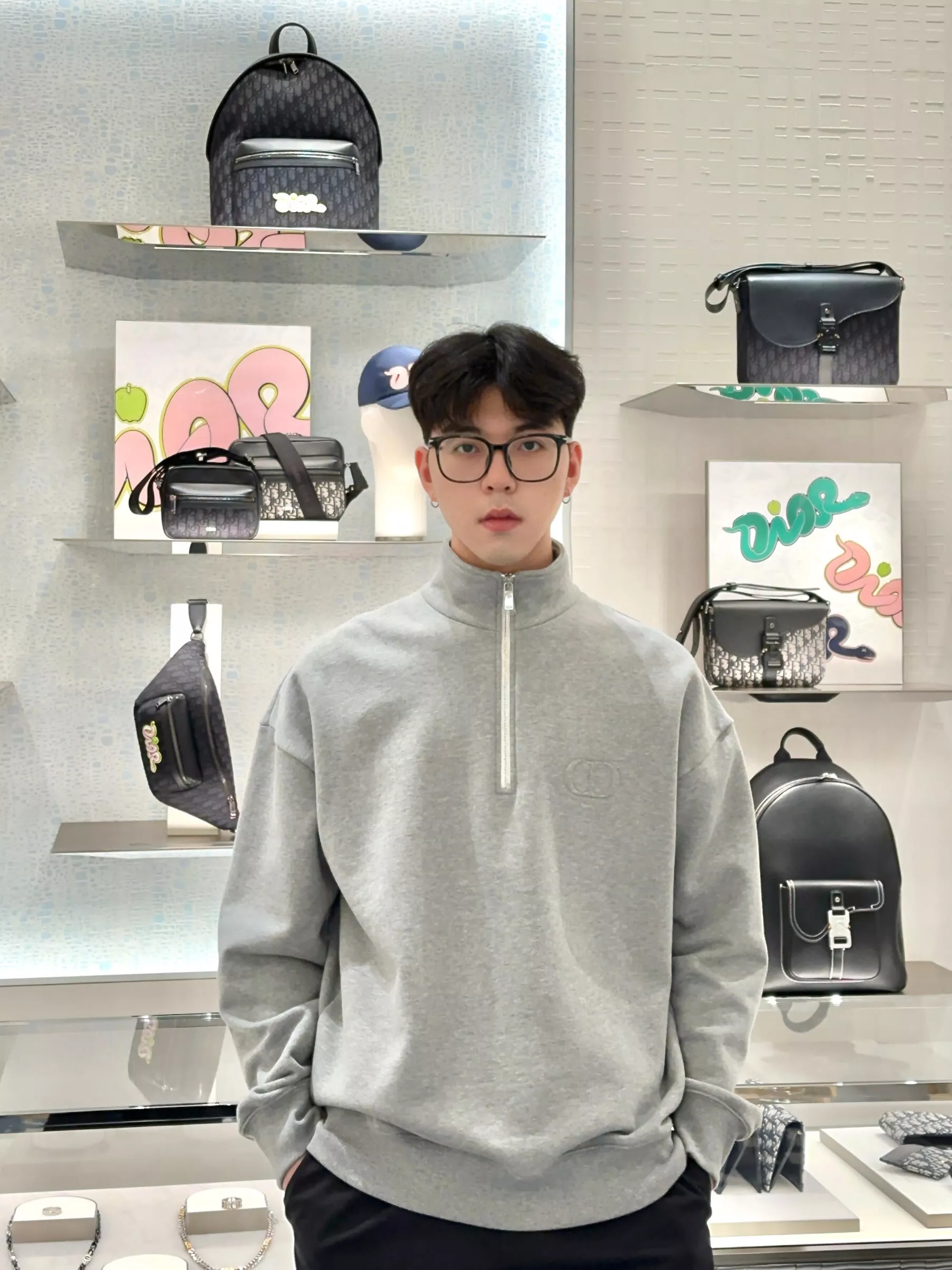 디올 반집업 긴소매 맨투맨 니트 상세 이미지 37