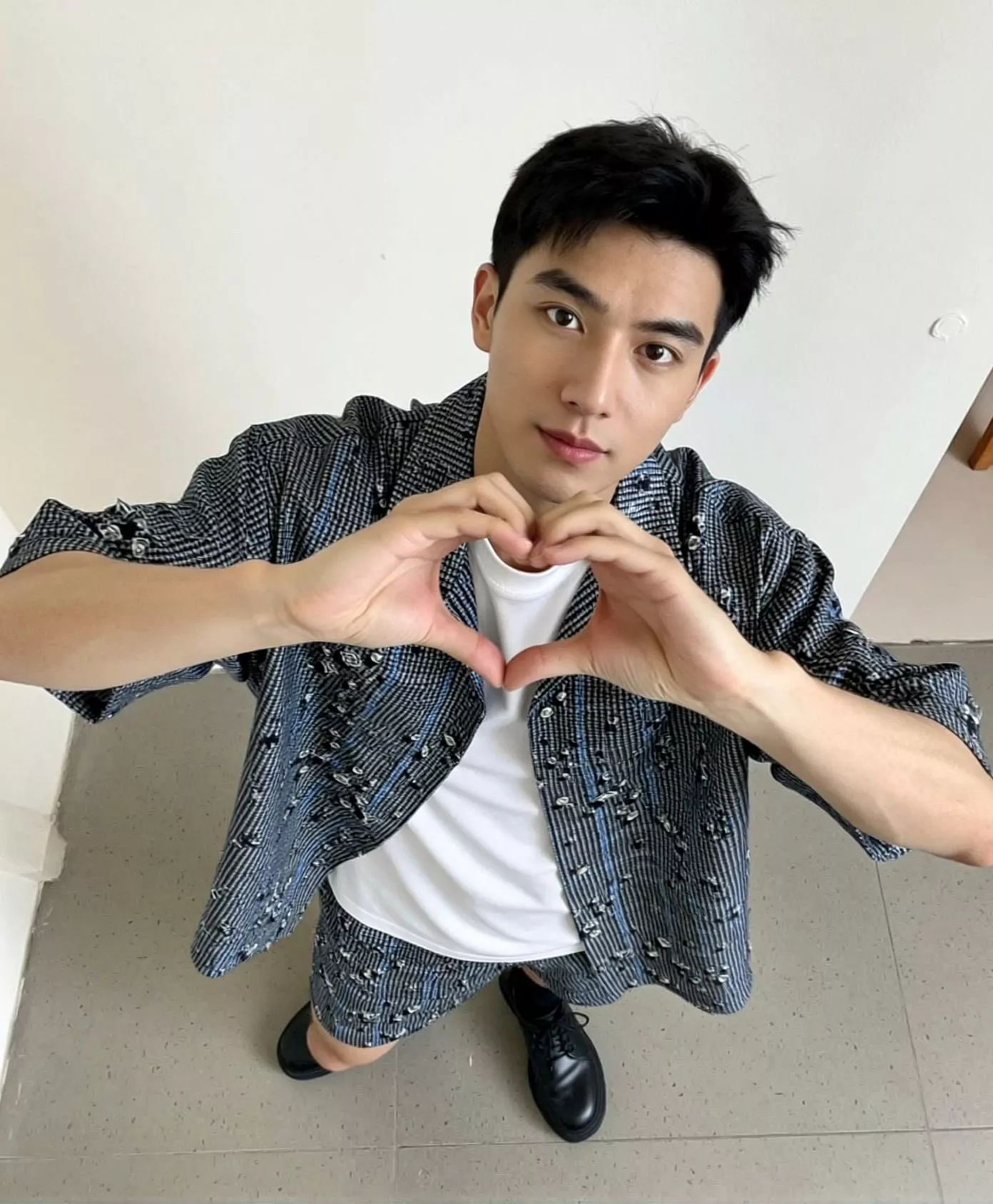 루이비통 모노그램 워터드롭 반소매 셔츠 상세 이미지 12