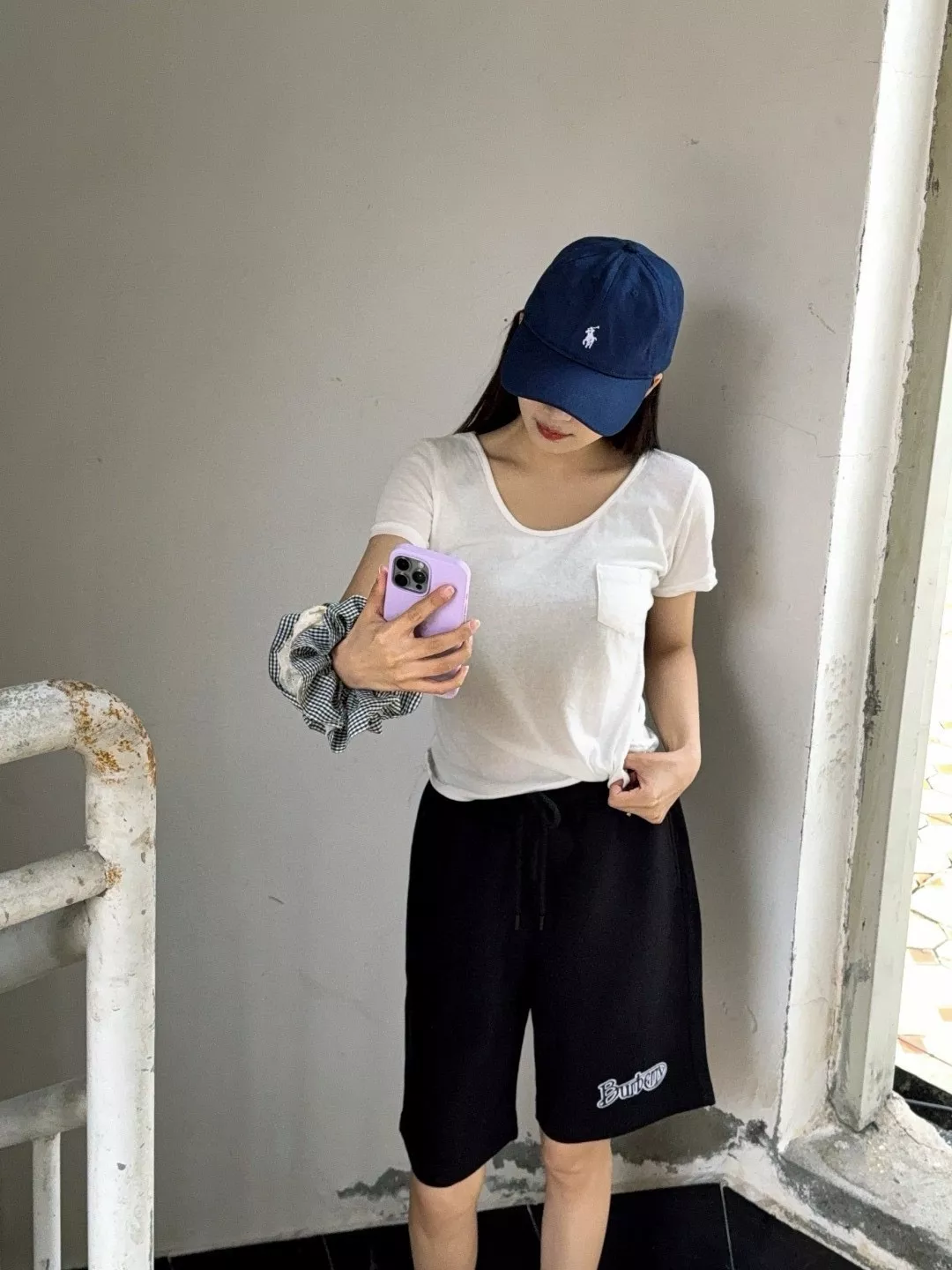 프라다 포켓 라벨 삼각 로고 리나일론 긴소매 셔츠 상세 이미지 19